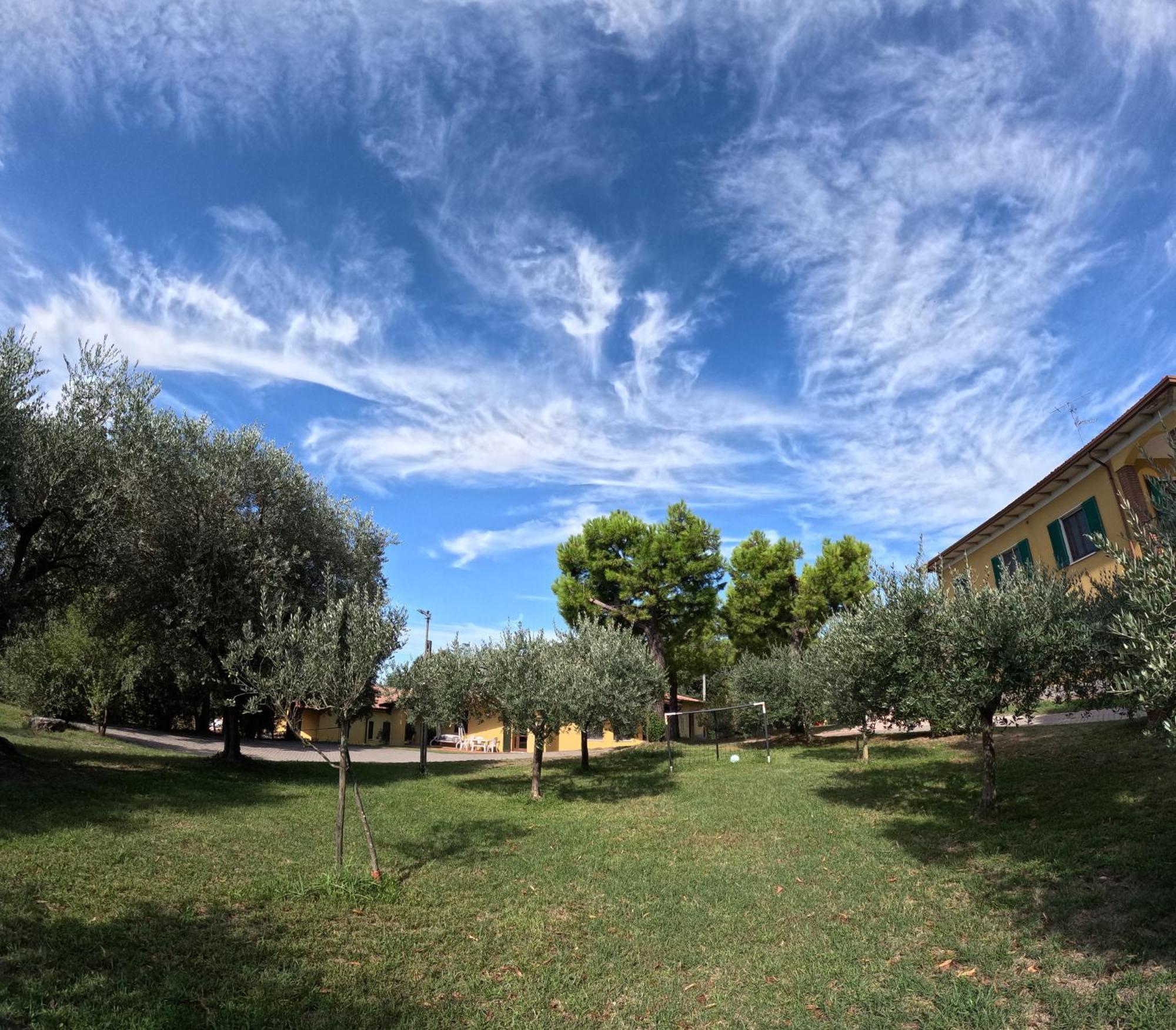 Agriturismo Gardenali Вольта-Мантована Экстерьер фото